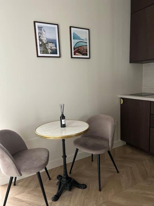 Apartment 5 Etoiles Centre Paris