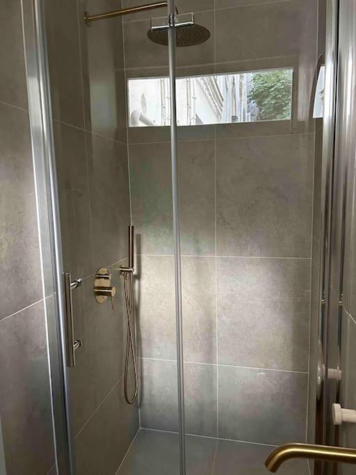 5 Etoiles Centre Apartment Paris